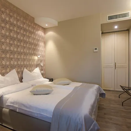 Relais Porta Luino