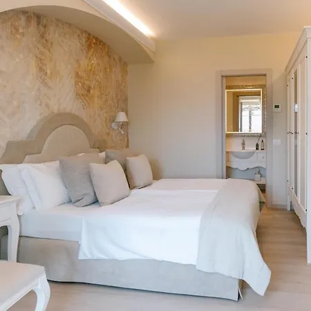 Relais Porta 4* Luino